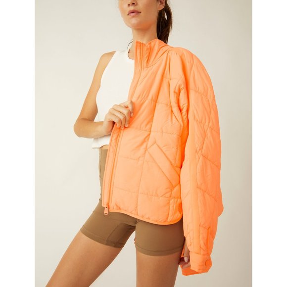 NWT FP MOVEMENT Pippa Packable Puffer Jacket / Neon Orange - RARE Color - XS - Picture 10 of 16